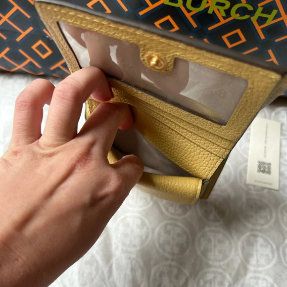 Tory Burch Blake Color Block Mini Wallet Bourbon Cornbread Brown Tan Gold Yellow - Picture 6 of 9